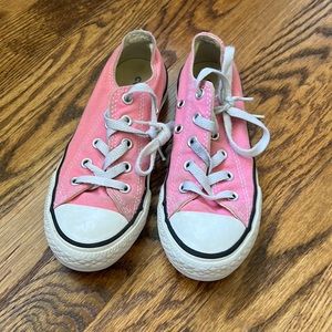 Girls pink converse size 13
